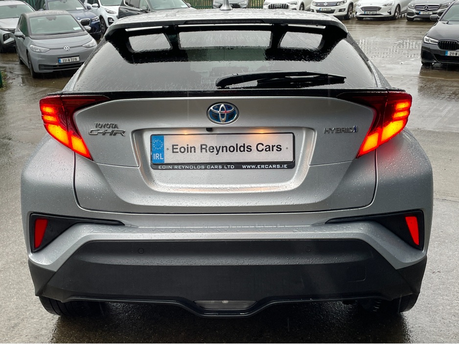 2023 Toyota C-HR 231 D HYBRID SOL  AUTO HIGH SPEC! €26,995