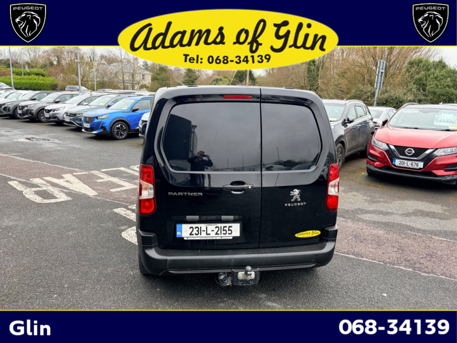 2023 Peugeot Partner - image 2