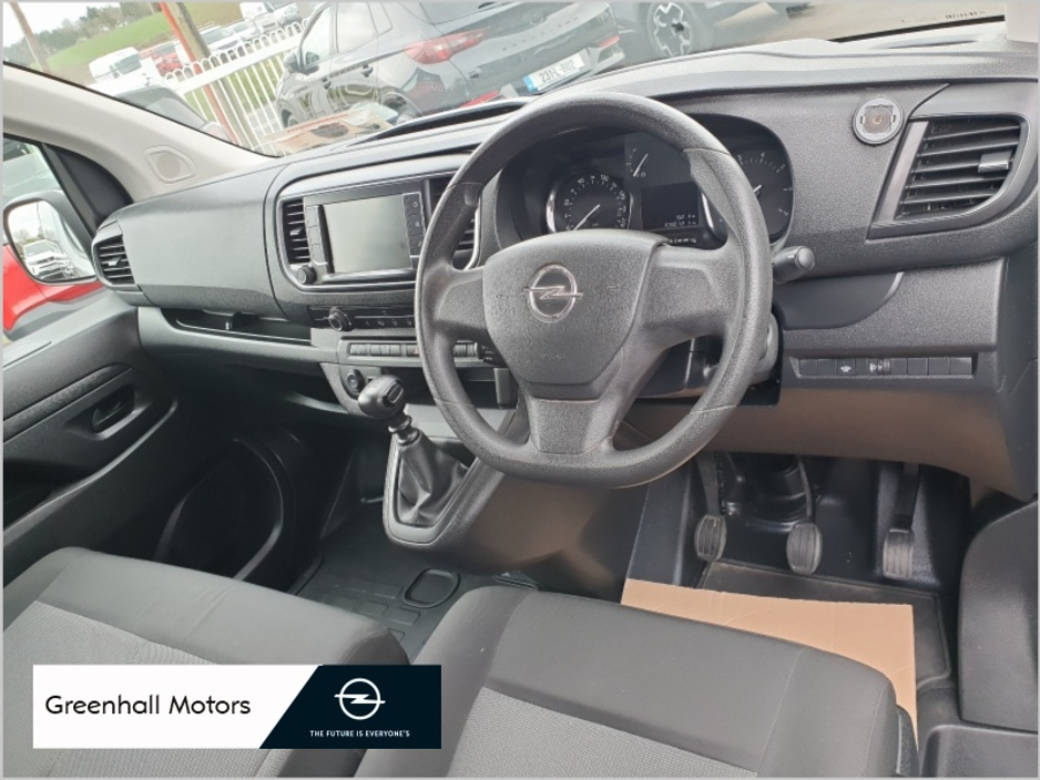 2023 Opel Vivaro - image 7