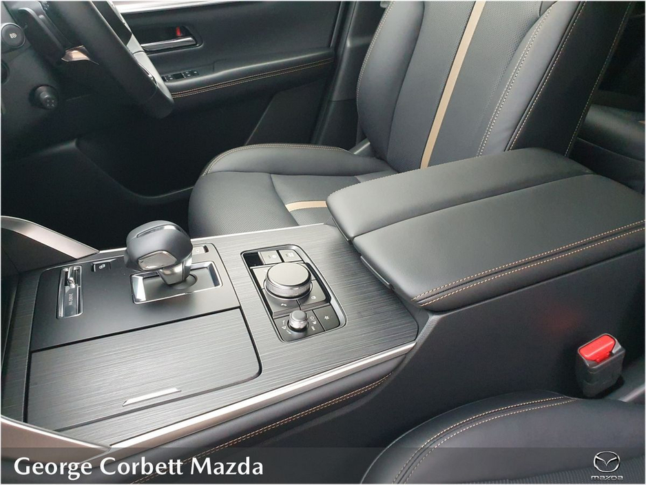 2026 Mazda CX-80 - image 7