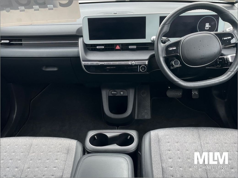 2023 Hyundai Ioniq 5 58kW Executive Plus, €26,995