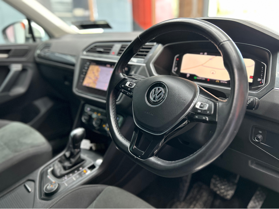 2020 Volkswagen Tiguan €28950! 2020 VW TIGUAN 2.0 TDI HIGHLINE 4MOTION / HUD, HEATED SEATS, 360 Cameras €28,950