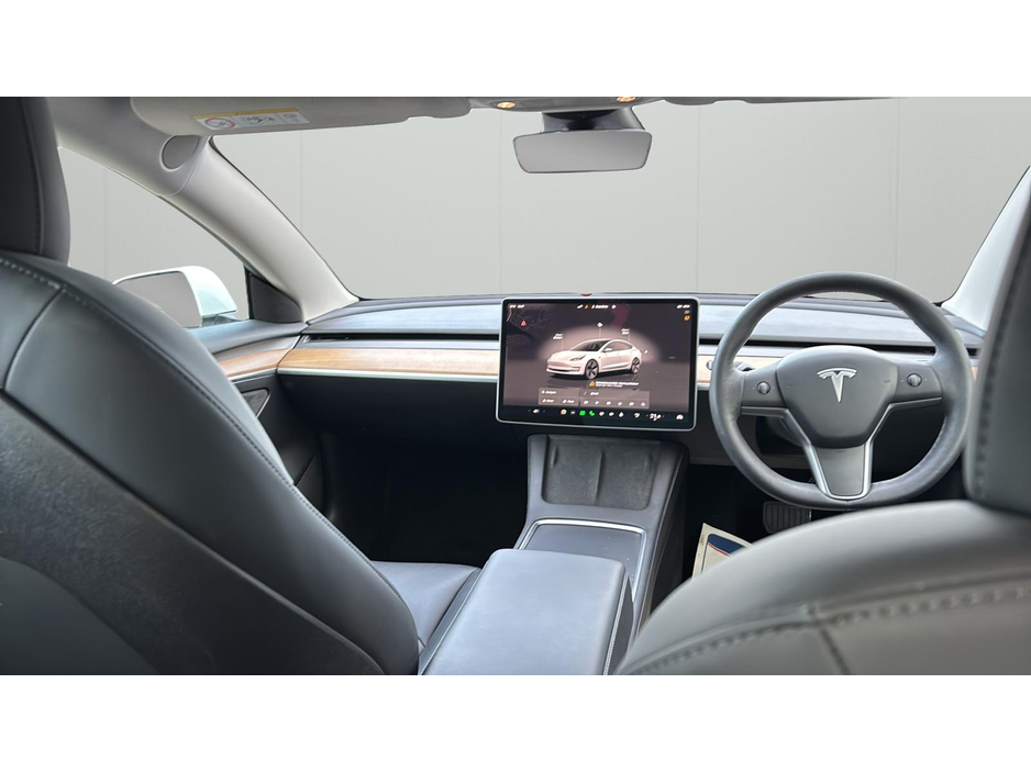2022 Tesla Model 3 - image 6