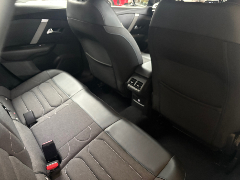 2022 Citroen C4 - image 2