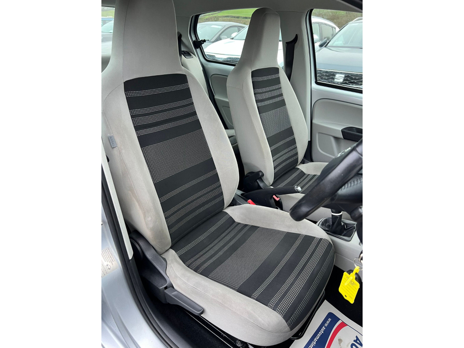 2015 SEAT Mii 1.0 75hp SE 5D €6,000