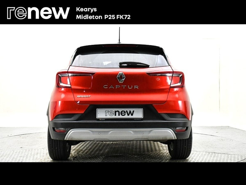 2021 Renault Captur - image 10