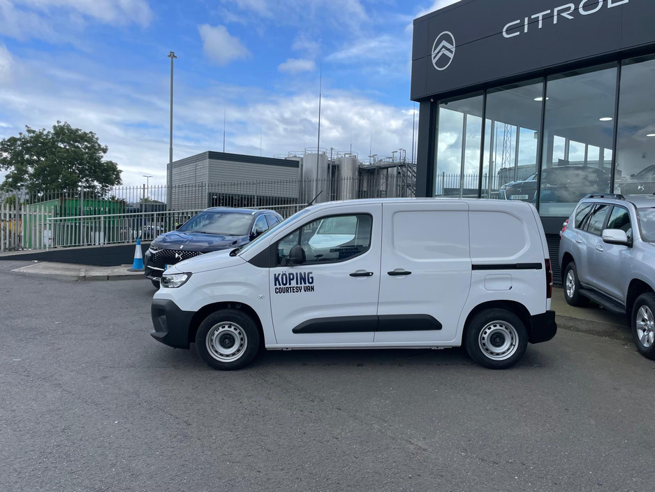 2025 Citroen Berlingo ENTRPRISE BLUE HDI 100 6 SPEED // HIGH SPEC ENTERPRISE MODEL €19,512