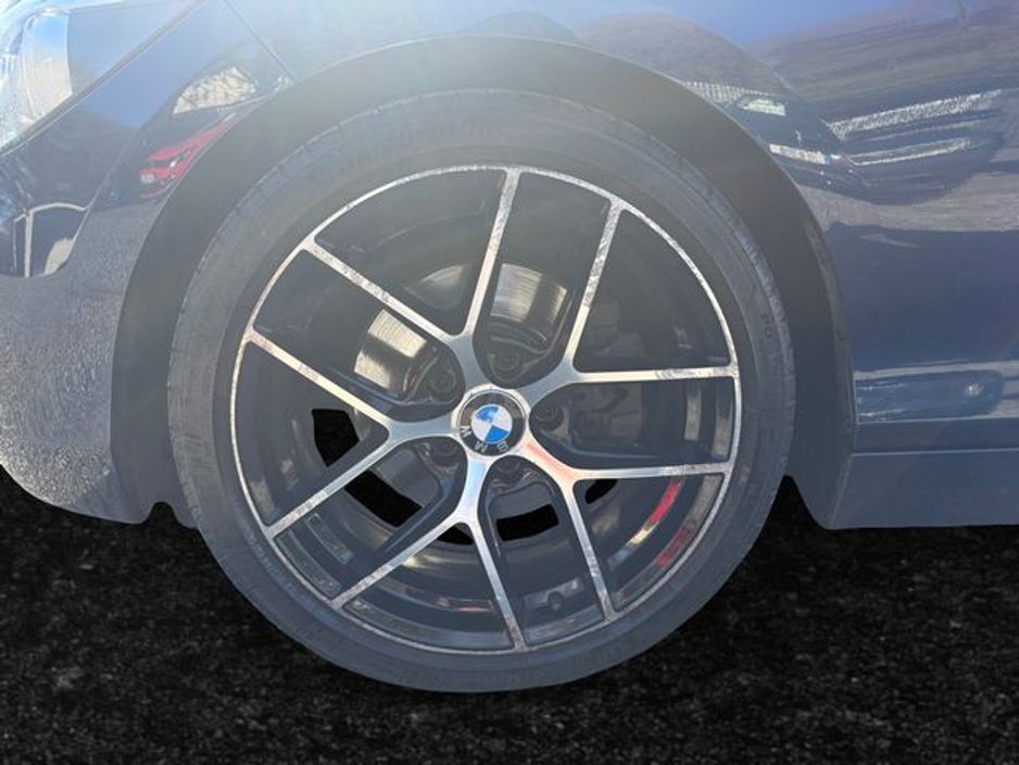 2014 BMW 1 Series - image 8