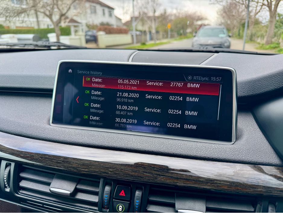 2018 BMW X5 - image 22