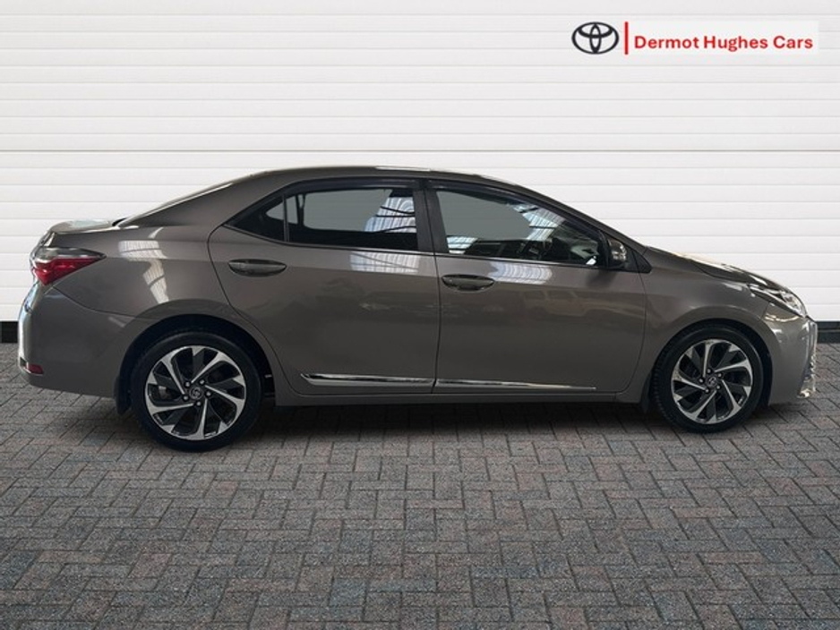 2017 Toyota Corolla 1.4 D-4D SOL 4DR €14,950