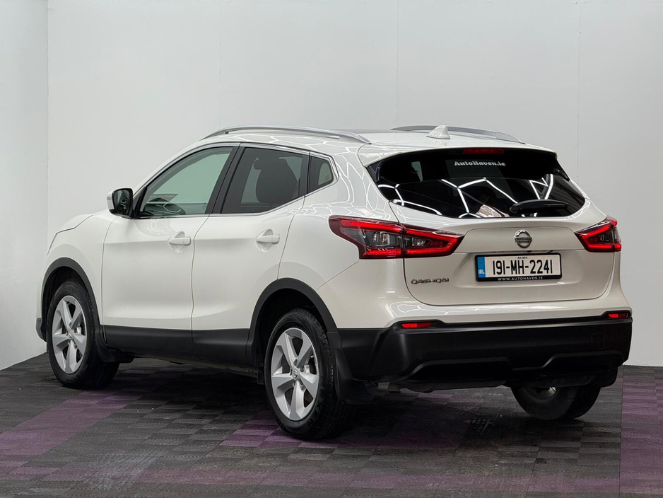 2019 Nissan Qashqai - image 4