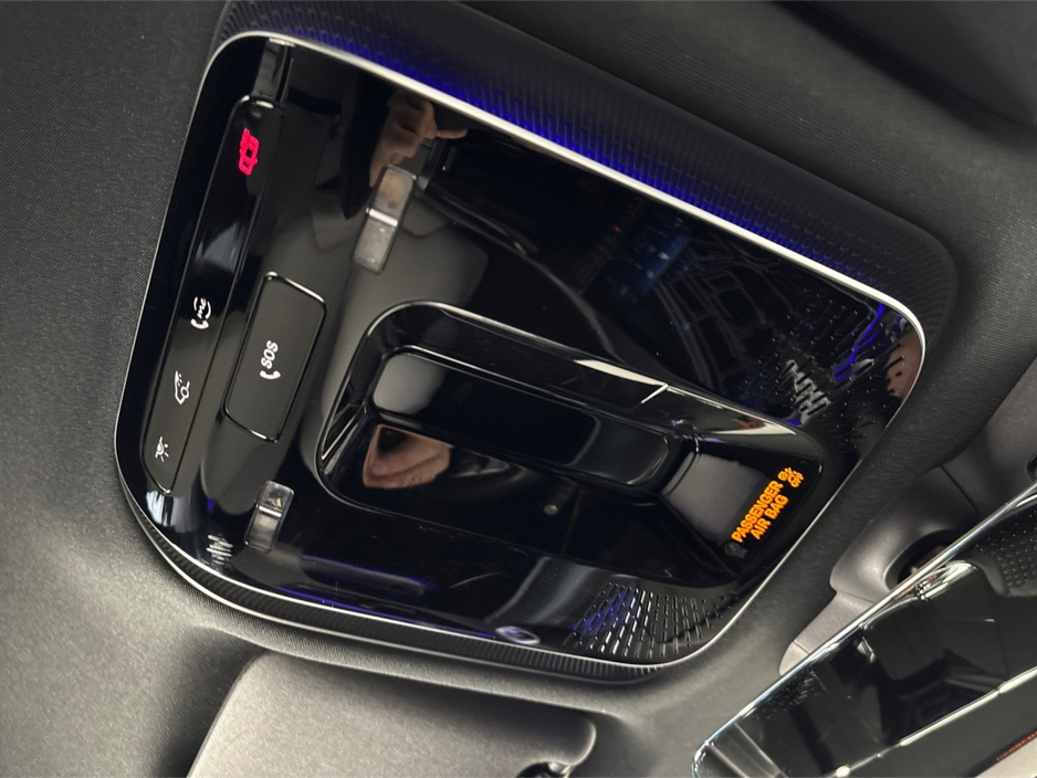 2023 Mercedes-Benz GLC Class - image 24