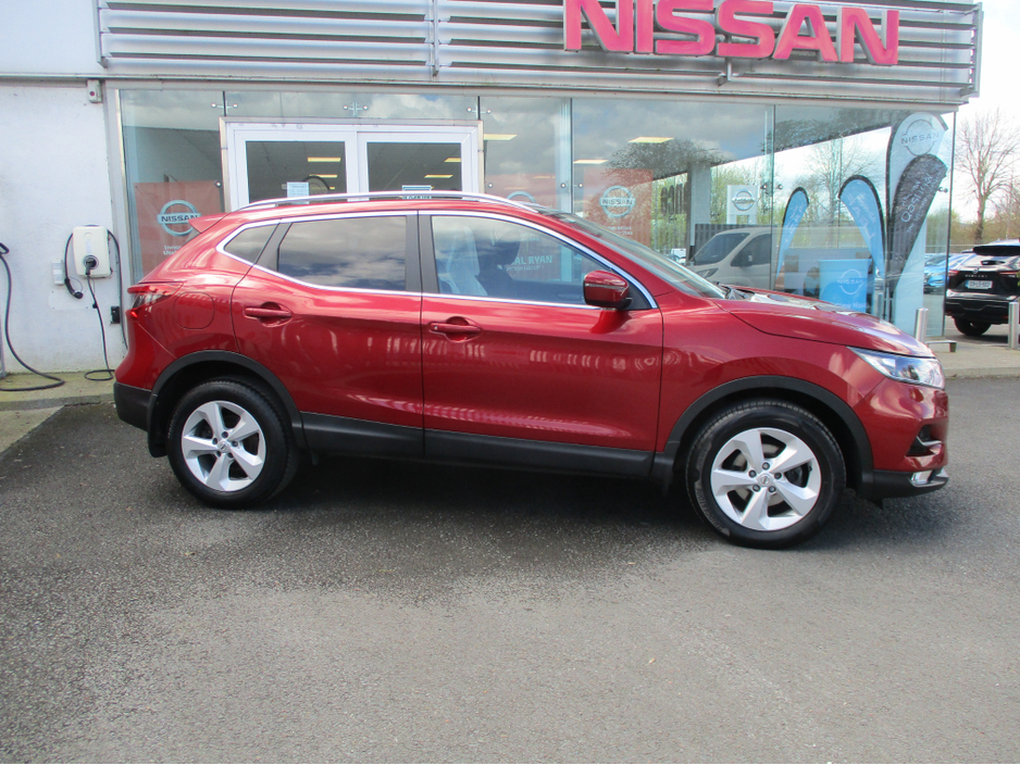 2020 Nissan Qashqai - image 4