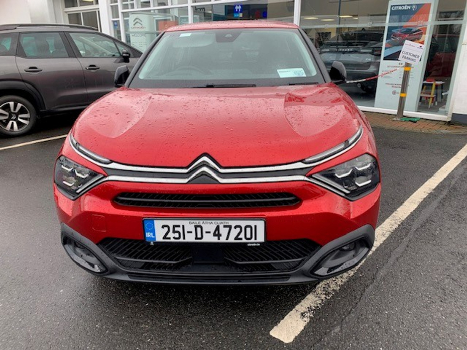 2025 Citroen C4 - image 8