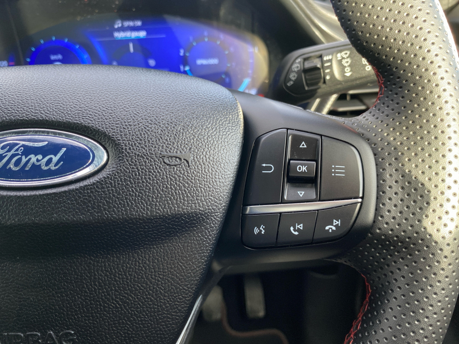 2022 Ford Puma - image 12