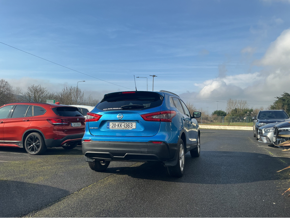 2021 Nissan Qashqai - image 7