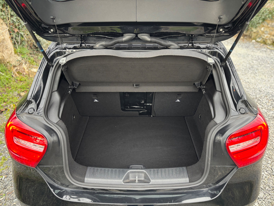 2014 Mercedes-Benz A Class - image 19