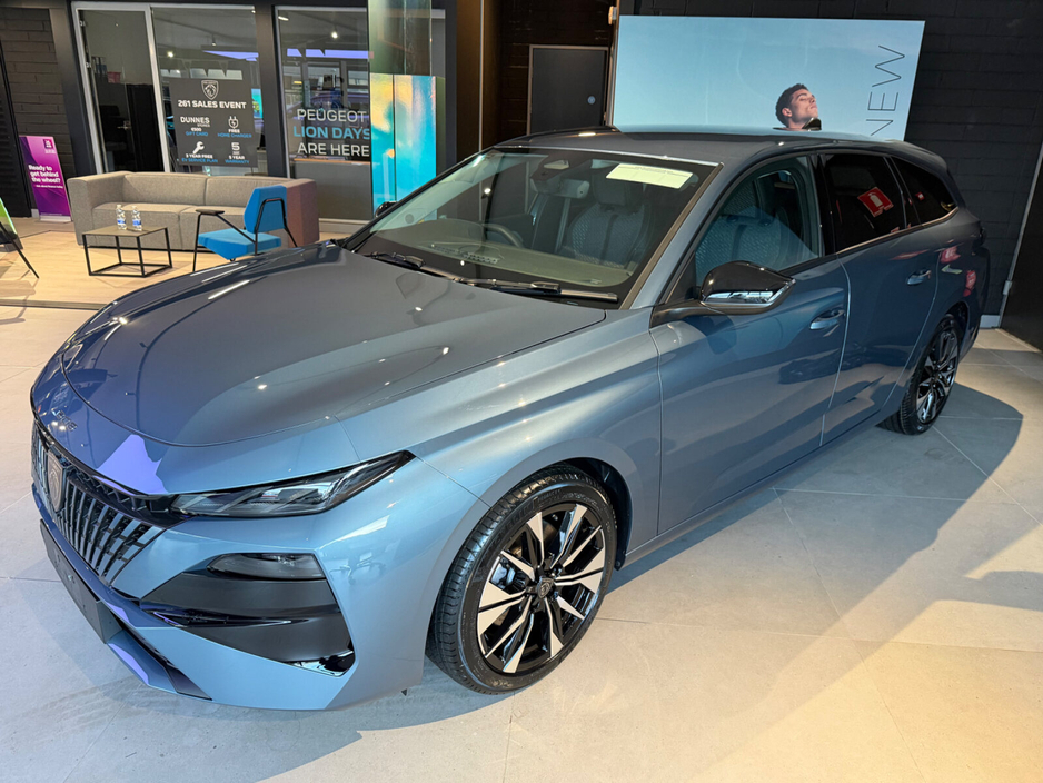 2026 Peugeot 308 - image 4