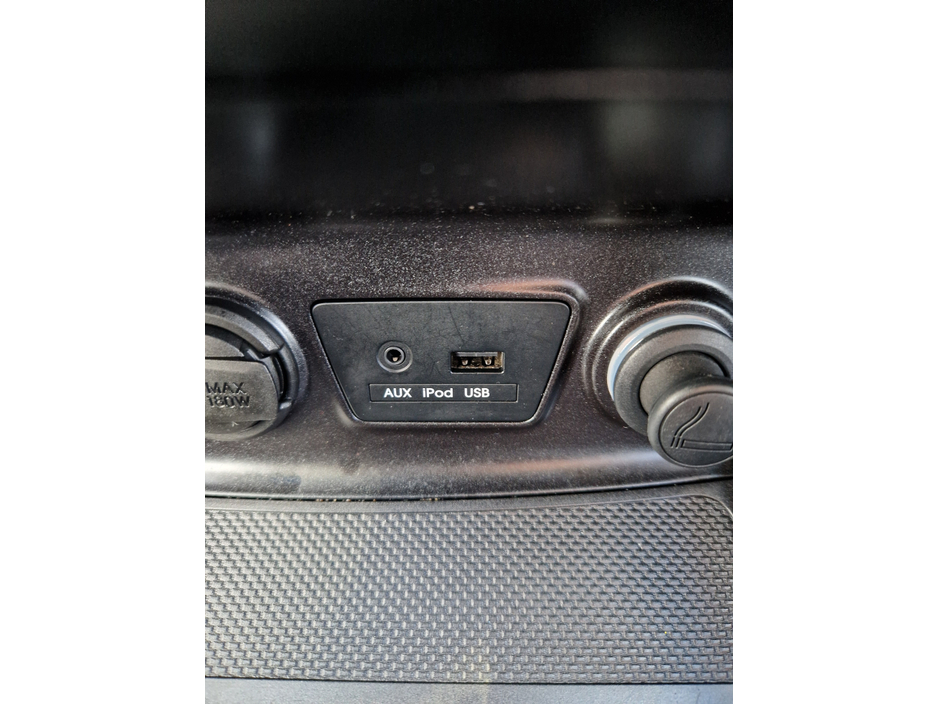 2015 Hyundai ix35 COMFORT / LOW KM / CRUISE CONTROL / HEATED SEATS / BLUETOOTH / WARRANTY / ***FINANCE AVAILABLE*** €8,949