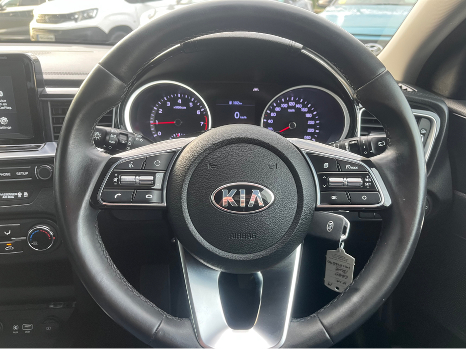 2019 Kia Ceed - image 17