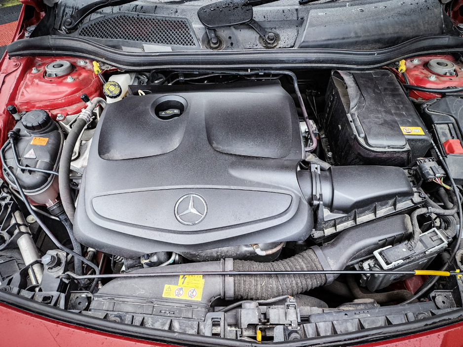 2016 Mercedes-Benz A Class - image 38