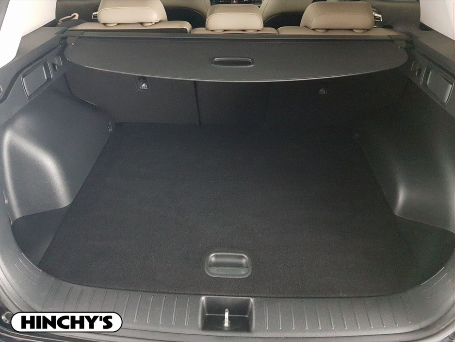 2022 Kia Sportage - image 9