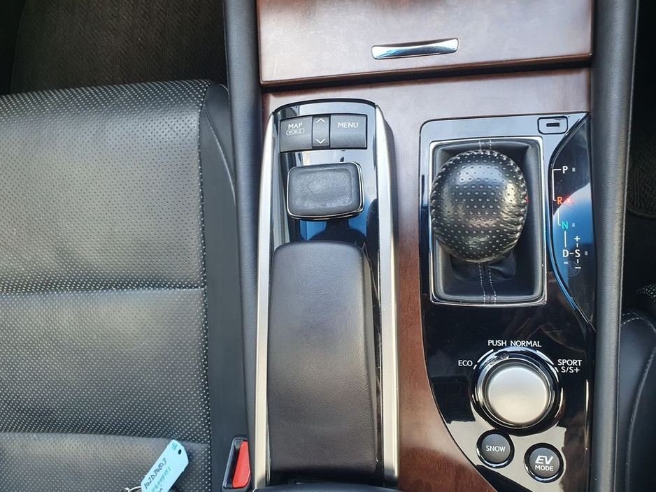 2014 Lexus GS 450 h - image 20