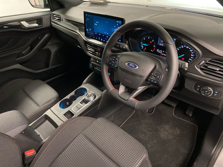 2026 Ford Focus - image 9