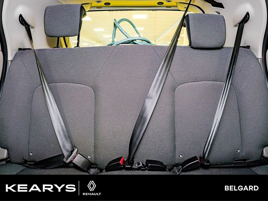 2016 Renault Zoe - image 22