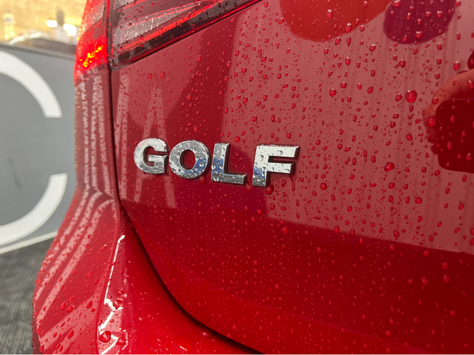 2017 Volkswagen Golf €16950 2017 VOLKSWAGEN GOLF TSI CONFORT LINE CONNECT 1.2 AUTOMATIC / CRUISE CONTROL / REVERSE CAMERA / PADDLE SHIFTERS AND MORE €16,950