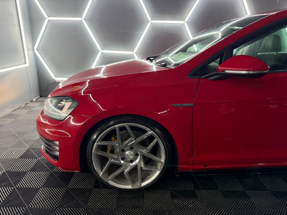 2016 Volkswagen Golf 2.0 TDI GTD €10,950