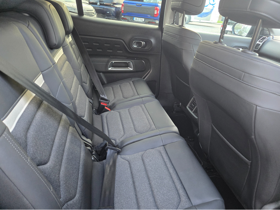 2024 Citroen C5 Aircross - image 8