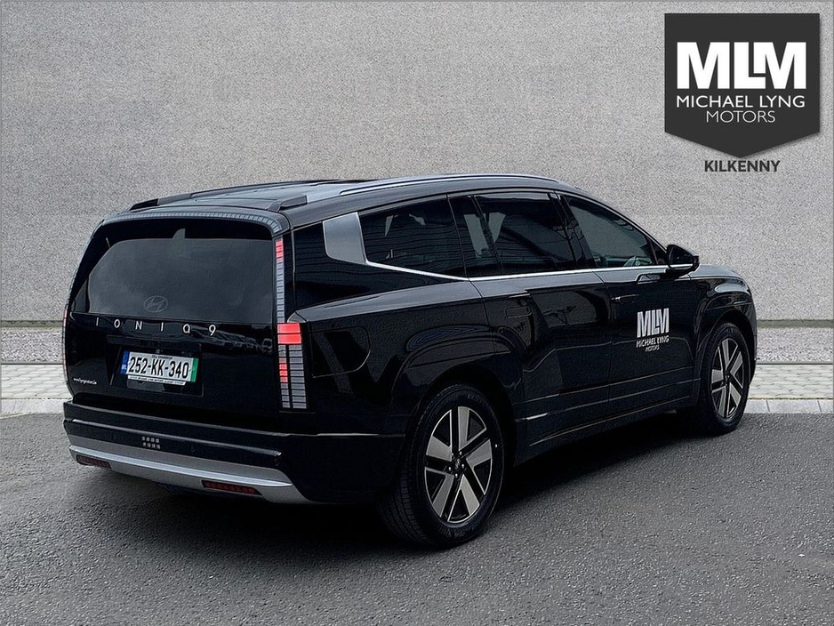 2025 Hyundai Ioniq 9  €71,995