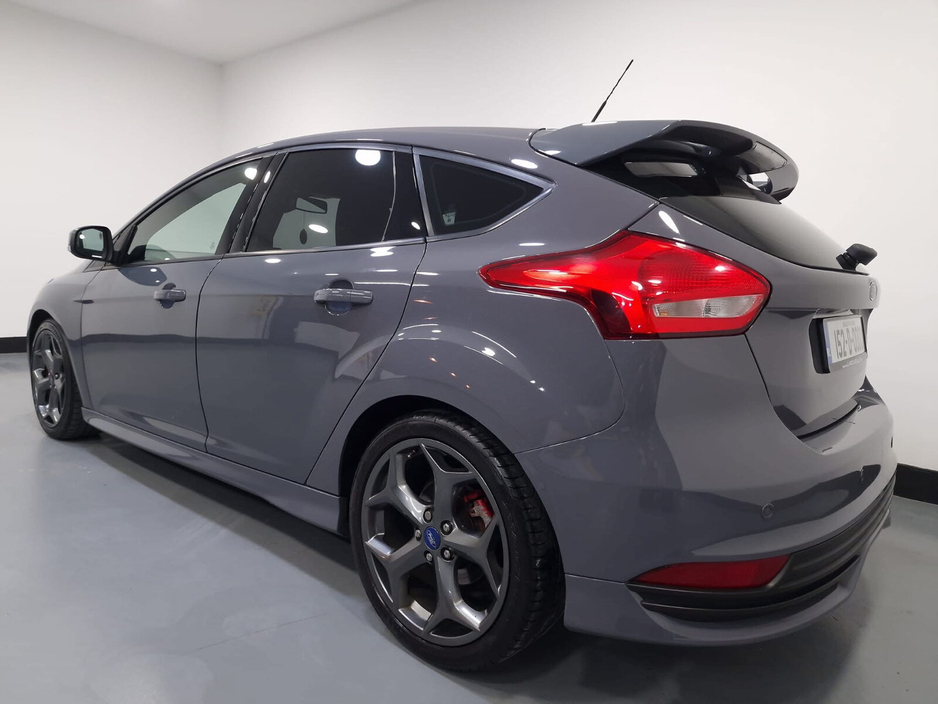 2015 Ford Focus 2.0 EcoBoost 250PS ST2 €18,950
