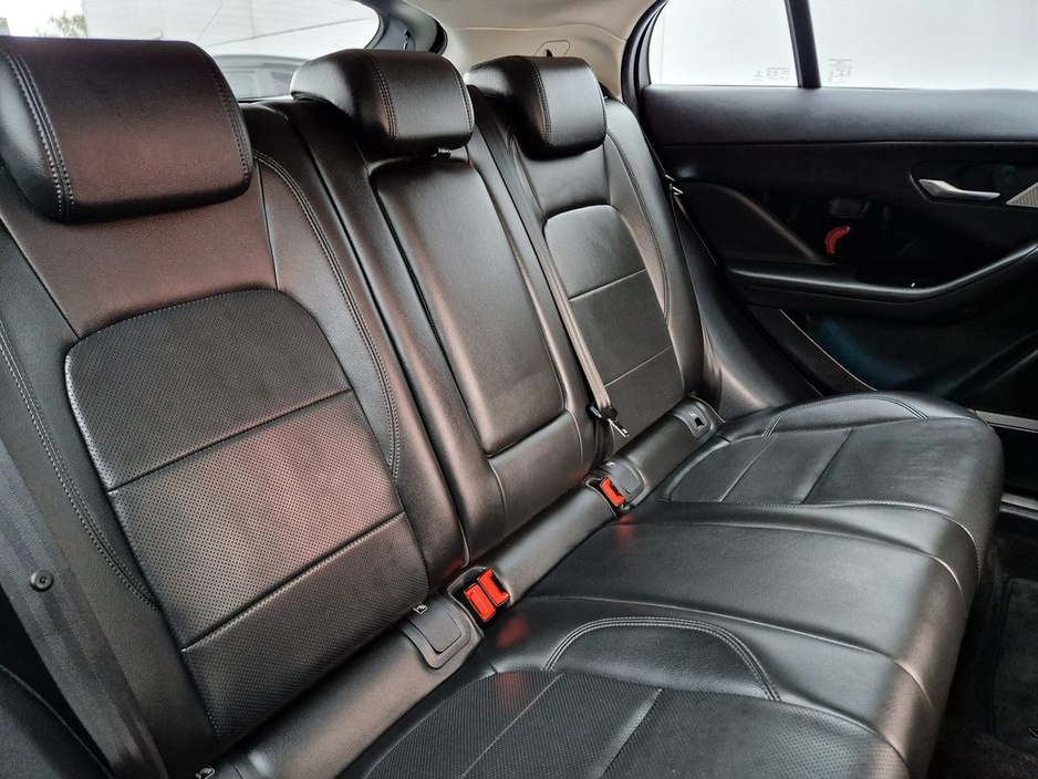 2019 Jaguar I-Pace EV S 400bhp, 22" Alloys, Camera, Nav, CarPlay, Meridian Sound System - First Registered in October 2019 - Trade in Price €22, 888 €21,888