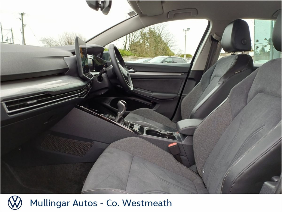 2024 Volkswagen Golf GOLF STYLE 1.5 TSI 150HP €33,950