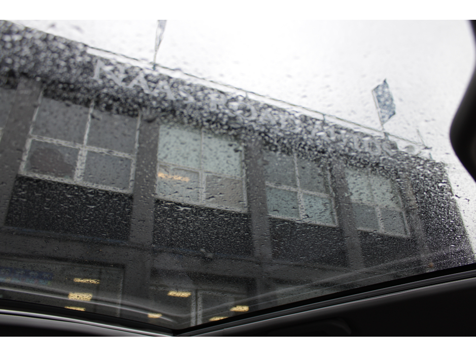 2018 Citroen C4 Picasso 2.0HDI SHINE EDITION 5DR ESTATE AUTOMATIC // 1 OWNER CAR WITH ONLY 63,000 KMS IN MINT CONDITION // BUY WITH CONFIDENCE AA AND SIMI APPROVED DEALER 2026 // FINANCE ARRANGED // TRADE INS WELCOME // €15,950