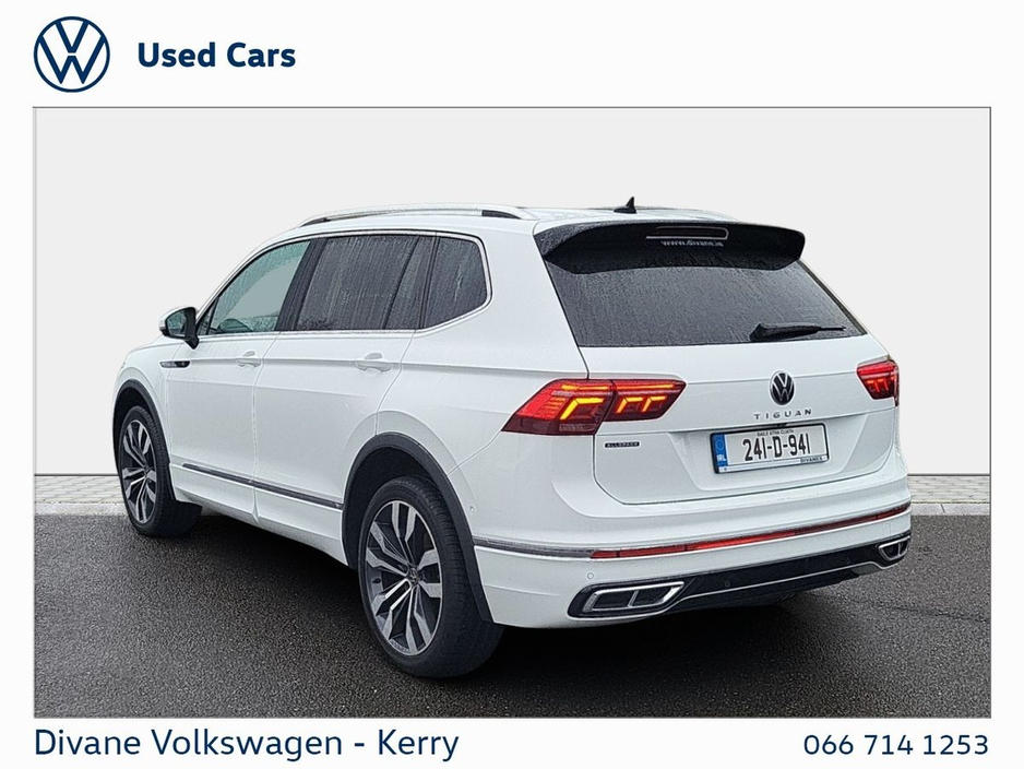 2024 Volkswagen Tiguan Allspace - image 3