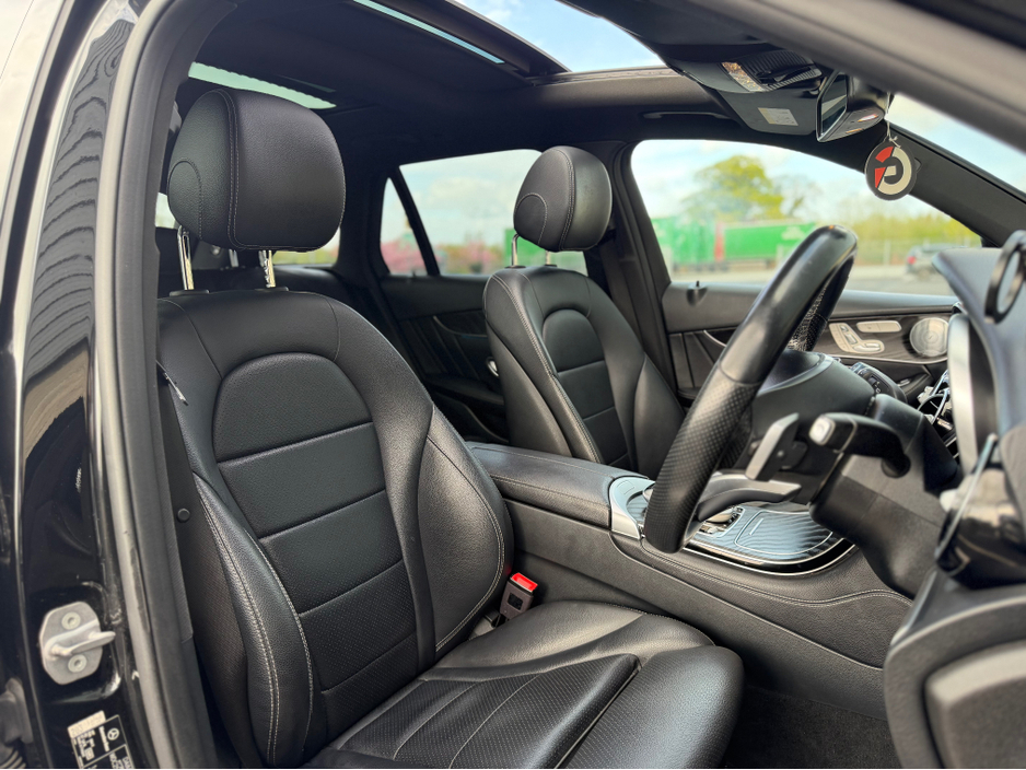 2018 Mercedes-Benz GLC Class - image 15