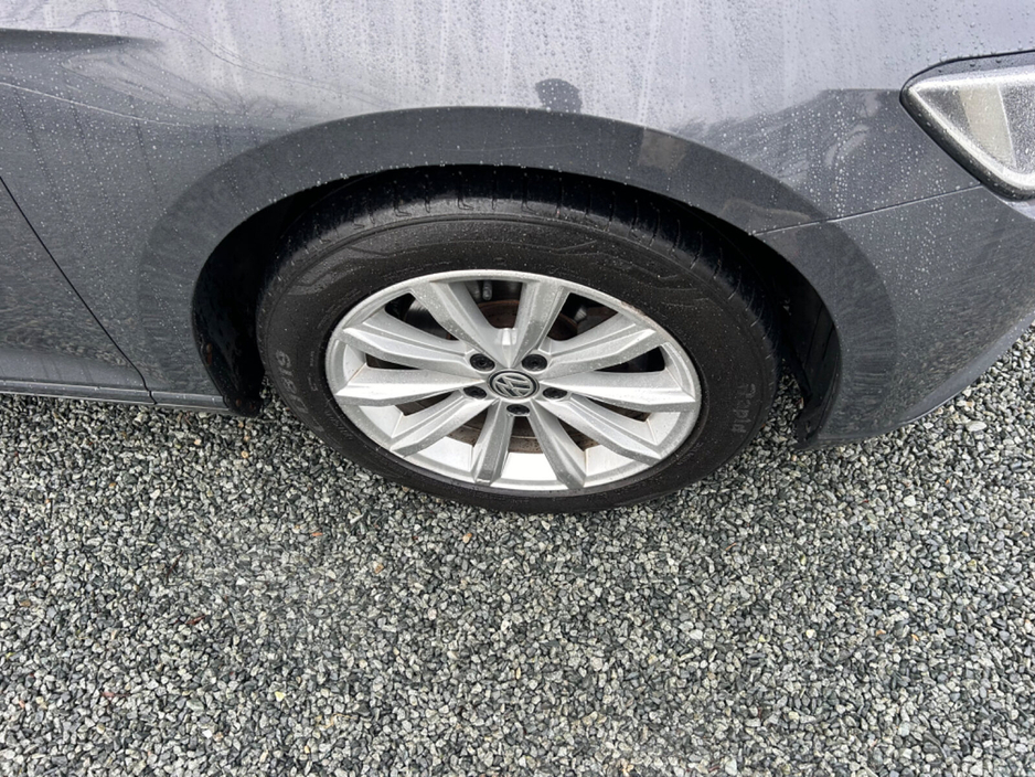 2016 Volkswagen Passat 2.0 TDI 150HP Comfortline €9,850