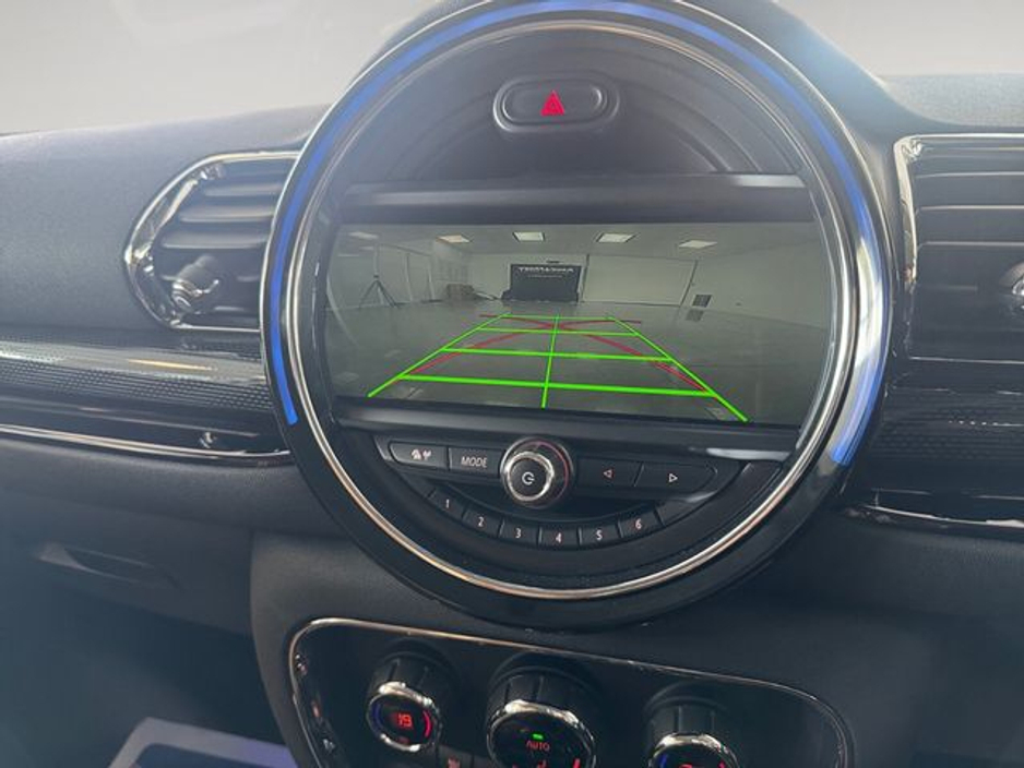 2017 MINI Clubman - image 14