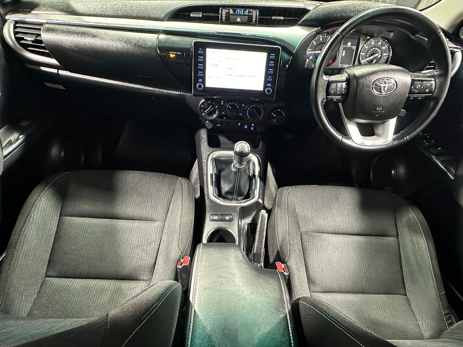 2021 Toyota Hilux Icon Double Cab 2.4 D-4D €32,400