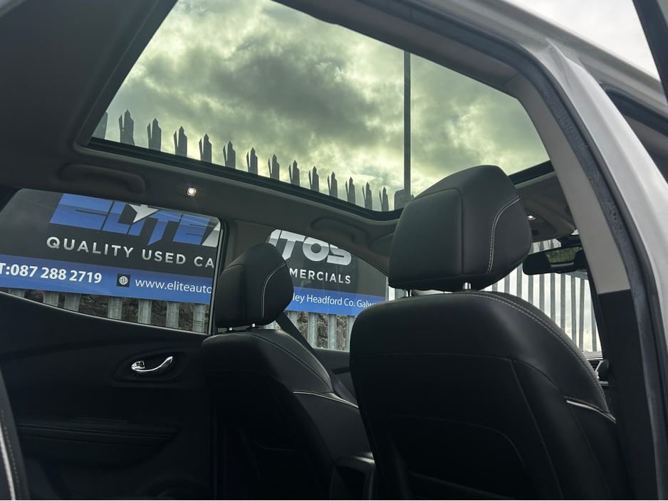 2018 Renault Kadjar TCE 1.3 Automatic High spec €17,995