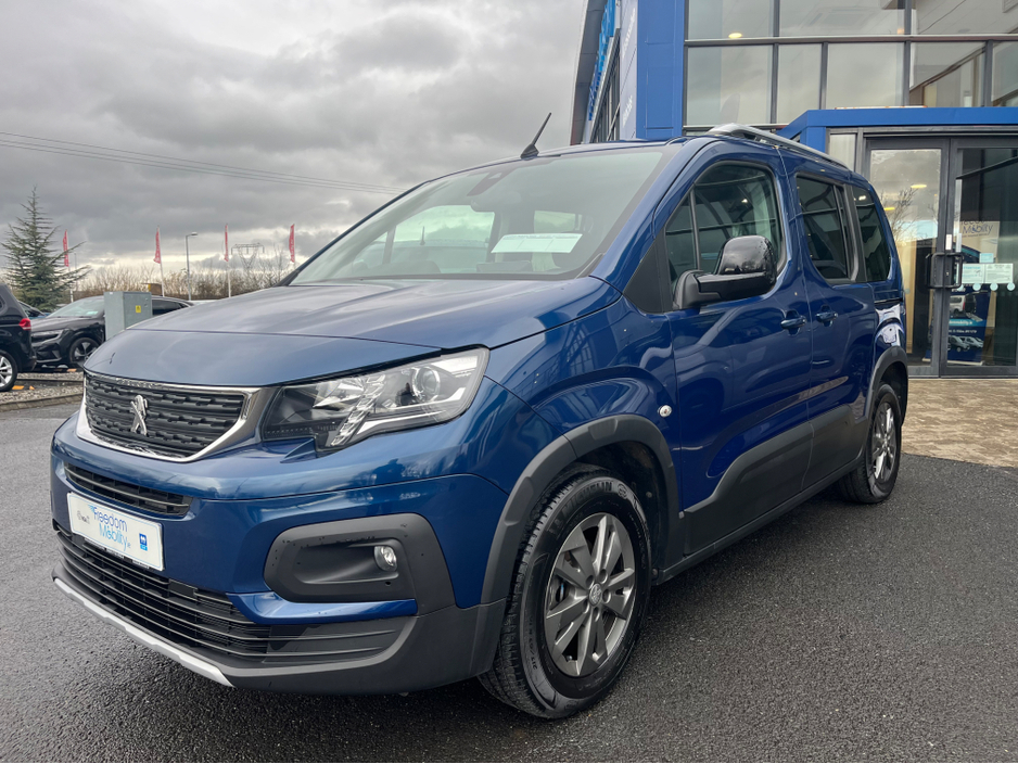 2022 Peugeot Rifter Wheelchair Accessible SWB Manual €22,995