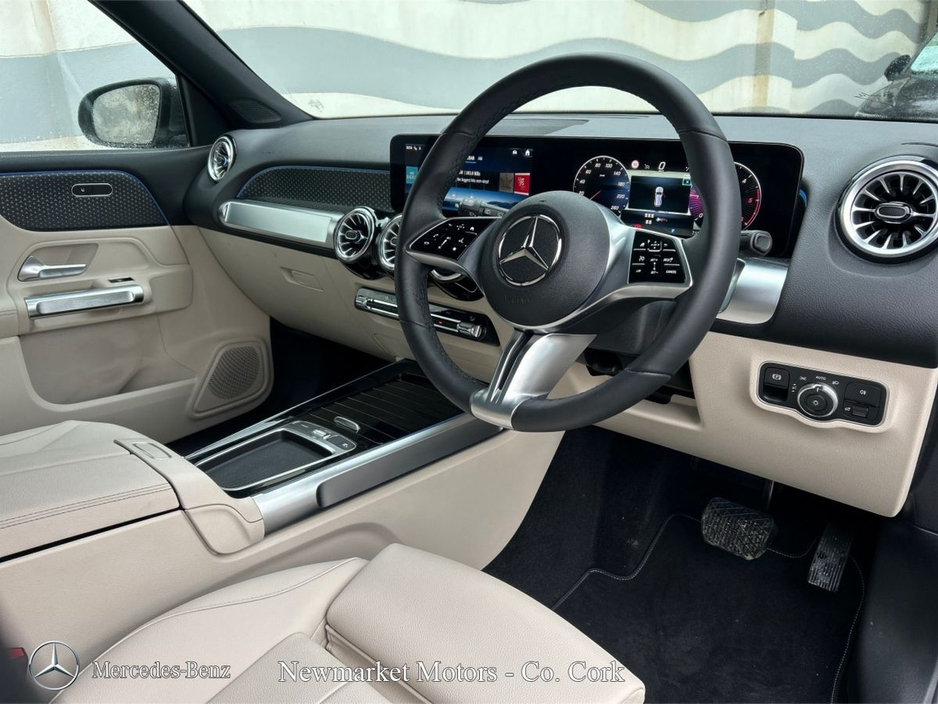 2025 Mercedes-Benz GLB - image 6