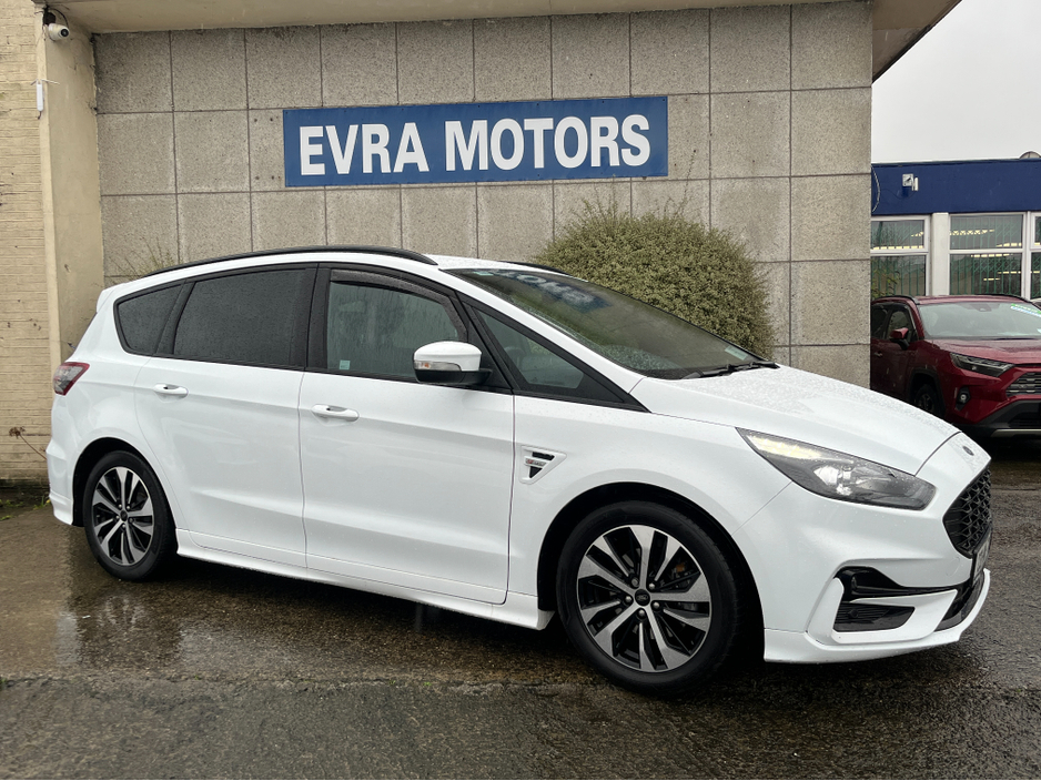 2023 Ford S-Max 7 SEATER AUTOMATIC ST-LINE 2.5 HYBRID PETROL //HIGH SPEC//HEATED SEATS AND STEERING WHEEL//ELECTRIC HALF LEATHER SEATS//REVERSE CAMERA//KEYLESS ENTRY//SAT NAV// €37,950