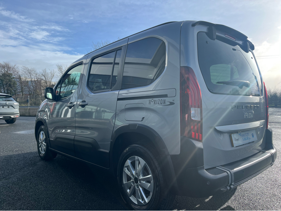 2024 Peugeot Rifter New Model Wheelchair Accessible Low Kms €26,950