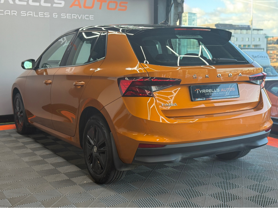 2022 Skoda Fabia - image 7