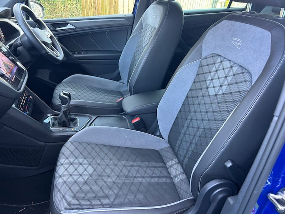 2023 Volkswagen Tiguan 2.0 TDI 150HP R-Line €41,995