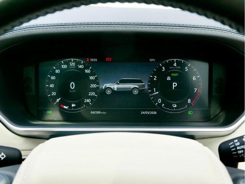 2021 Land Rover Range Rover - image 25